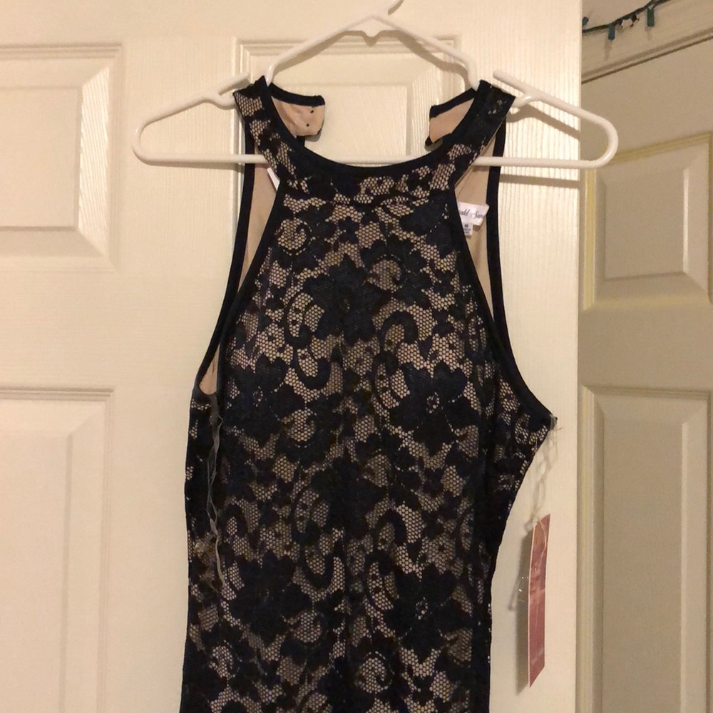 PROM DRESS Black and nude lace fitted